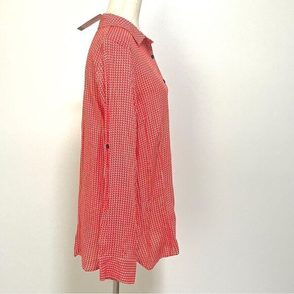 NWT Tina Stephens Joni Blouse Top Triangle Coral M Button Down Roll Tab Sleeve - Picture 8 of 14